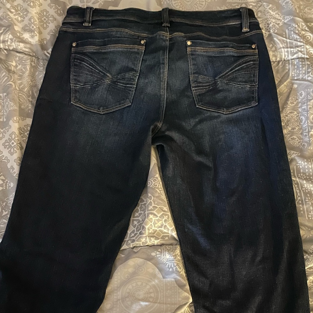White House Black Market Slim Ankle medium wash Blue Jeans size 10R